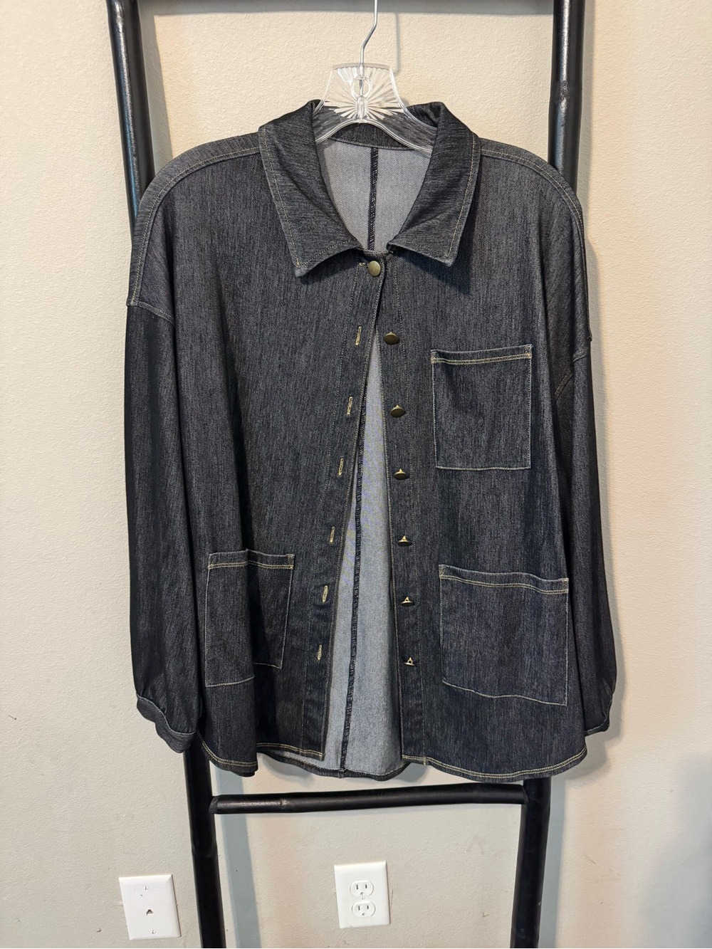 HALARA Black Denim Shirt Jacket with Patch Pockets